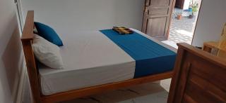 K Seven Guest Inn - Challi - 9