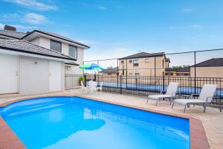 Canal Life - Private Pool and Tennis Court - 8