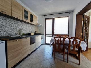 Yanevi Apartments - 2