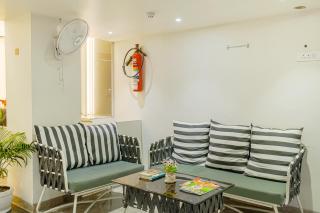 Hotel Comfort Court - 9