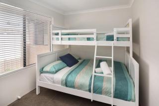 Goin' Coastal- WIFI, 250 meters to the beach - 2