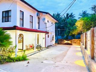 splendid lake view safari lodge - 9