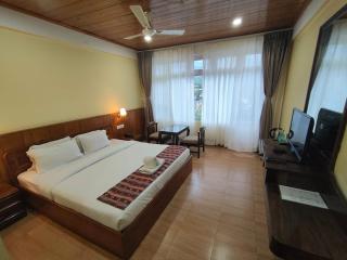 Pemaling Lords Inn Dirang - 4