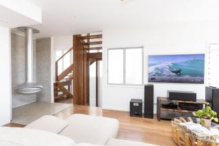 The Palms Retreat- with Pool, Views & Pet Friendly - 3