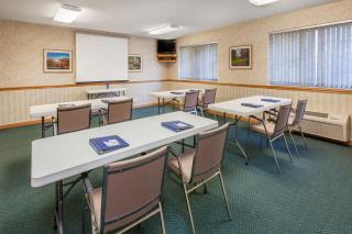 Baymont by Wyndham Midland - Midland - 4