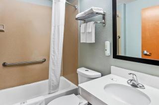 Quality Inn & Suites I-81 Exit 7 - 1