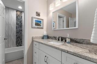 Elegant 5BR Executive Home in Peachtree Corners - Norcross - 4