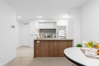 Charming 1 Bedroom Apartment in Dickson with Parking - - 4