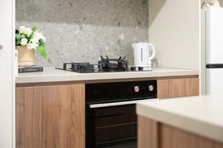 Charming 1 Bedroom Apartment in Dickson with Parking - 3