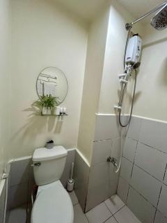 Chic Minimalist Studio in Urban Deca Tower EDSA - Manila - 2