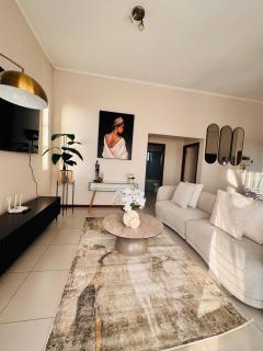 2 Bed in Gorgeous Golf Estate - Honeydew - 9