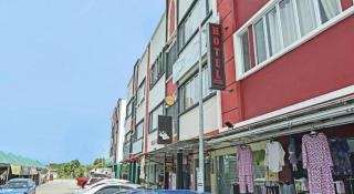 SPOT ON 90181 Cz Classic Hotel - Pasir Puteh - 7