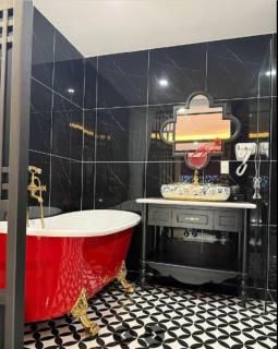 Royal Hotel Hồ Chí Minh - Ho Chi Minh - 2