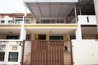 Spacious 4BR Double Storey Home Balik Pulau - Balik Pulau - 9