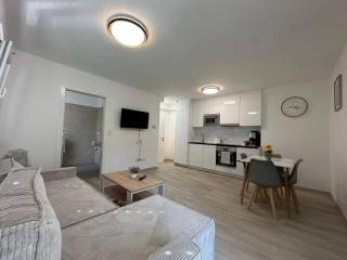 To Had Apartments with Balcony or Terrace, 500m from U-Bahn, Top Location - 5