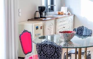 Art Acropolis Apartment Georgia - 6