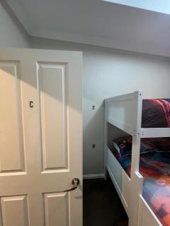 Happy Haven Lodge II Private Double Room for Couple, Cozy Shared Apartment for Female only - 8