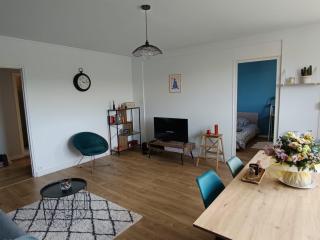 La Canopée Berruyère - Appt 8 personnes - Bourges - 0