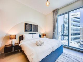 Bright 3BR with Maid, Sofa Bed, Marina Views - 32AB02 - 8