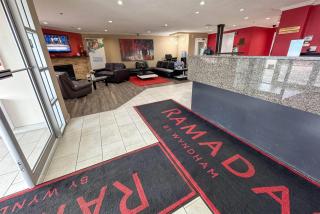 Ramada by Wyndham Sherwood Park - Sherwood Park - 7
