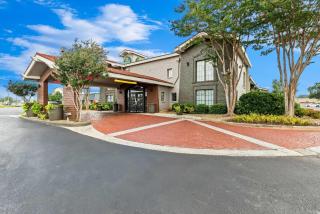 La Quinta Inn by Wyndham Huntsville Research Park - 0