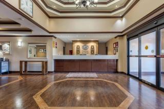 Comfort Suites - Rolla - 9