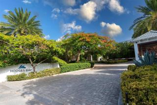 Hodges Bay Resort & Spa, an HQ Luxury Resort & Residences - 1
