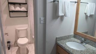 Rodeway Inn Yuma Downtown - 1