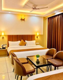 Hotel Vasudevay Inn - 0