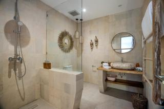 Villa White Lotus by BaliSuperHost - 4
