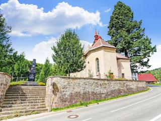 Modern Holiday Home in Cerný Dul with Private Garden - Černý Důl - 2