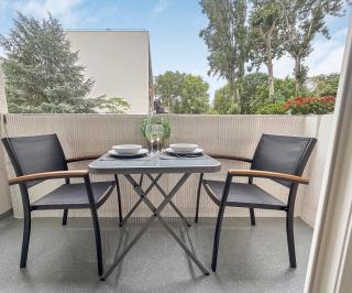 Appartement lumineux avec balcons et parking privé - 0