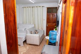 Yunke Homes Comfortable Studio in Bamburi - Mombasa - 4