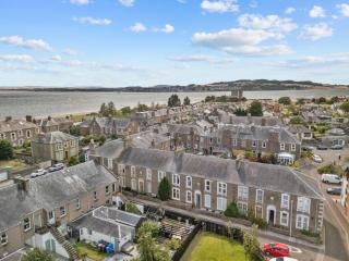 Beach Walk Apartment - 3