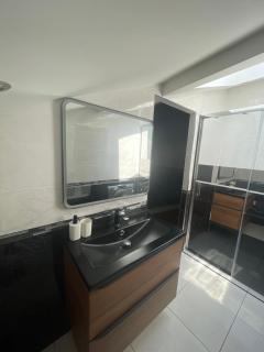 Appartement moderne et lumineux en plein centre historique - 6