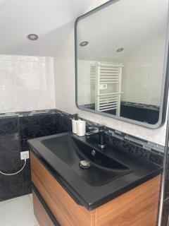 Appartement moderne et lumineux en plein centre historique - 2