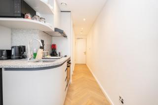 Zeeland Pier 1008 - Top Floor City Apartment with Onsite Parking, Gym and Pool - 5