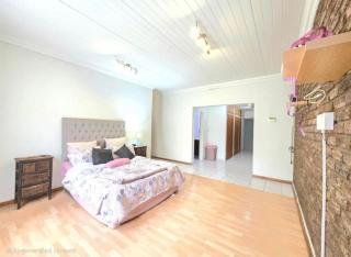 Flora Gardens guest house - Vanderbijlpark - 6