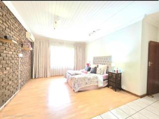 Flora Gardens guest house - Vanderbijlpark - 2