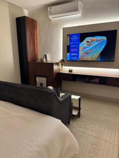 Luxury hotel-style studio near Bahrain - 6