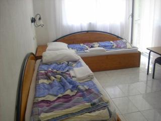 Lurd Family Hotel - Lozenets - 5