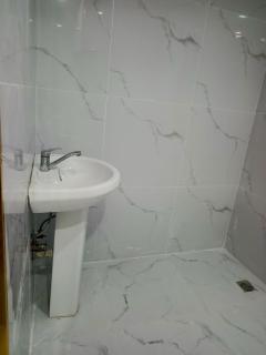 Adnan Company Hostel - Baku - 3