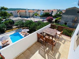 Villa Marija- Apartments with shared pool just 100m from beach - Pirovac - 6