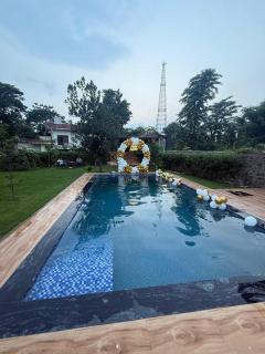 Aravali Farm Gurgaon, 3 Bedroom Villa with Lawn Barbeque Grill and Pool - Gurgaon - 2