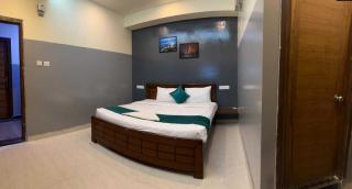 Townhouse JNTU College Metro Station Formerly Spice Table - 0