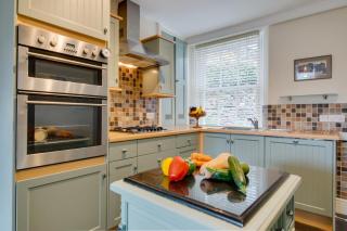 4 Swiss Villas - Ambleside - 7