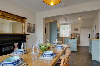 4 Swiss Villas - Ambleside - 6