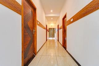 FabHotel Raja Residency - 5