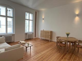 Stylish Flat in Prime Location - 3