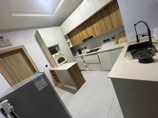 Exquisite Properties - Lekki - 5